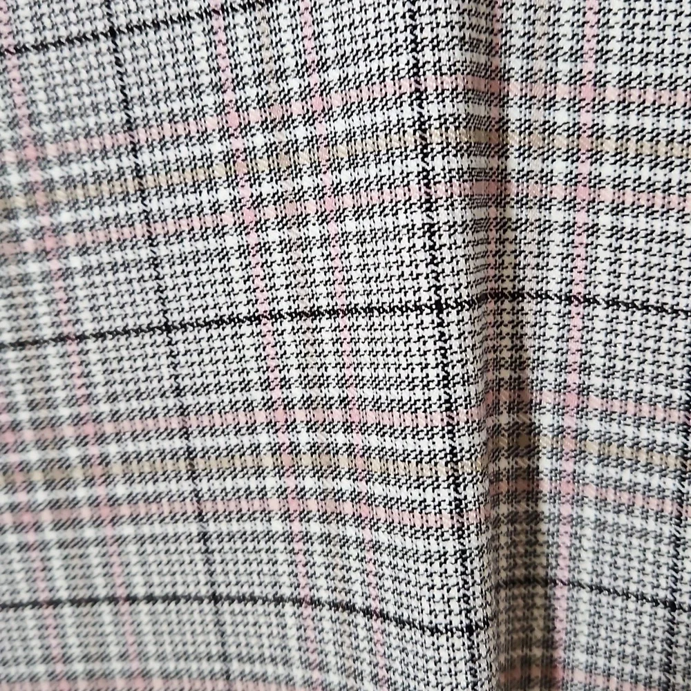 Kasper Gray Plaid Pants - Picture 5 of 9